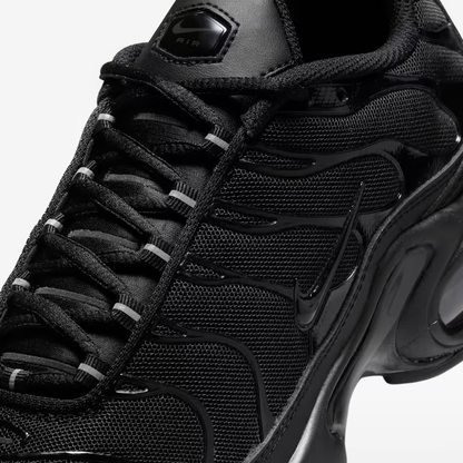 Nike Air Max Plus "Triple Black"