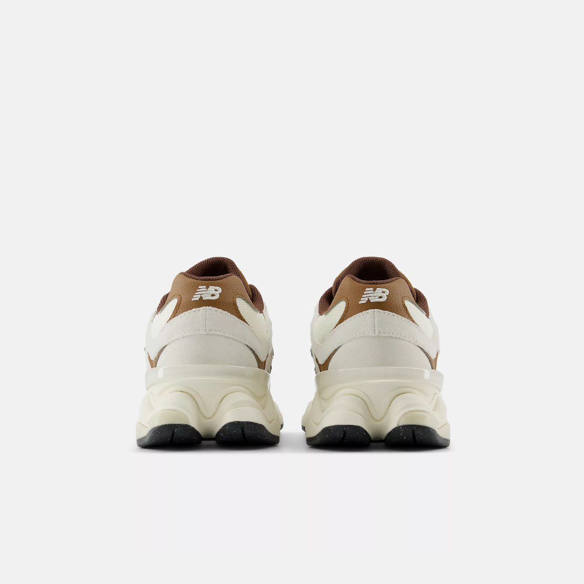 New Balance 9060 Breakfast Tea Angora