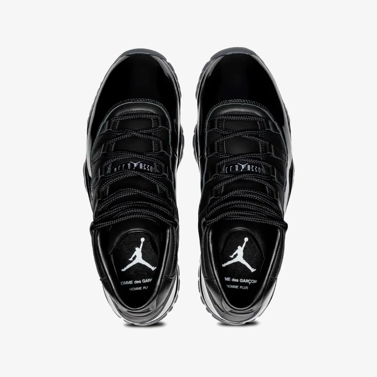 Comme des Garçons x Air Jordan 11 "Black"