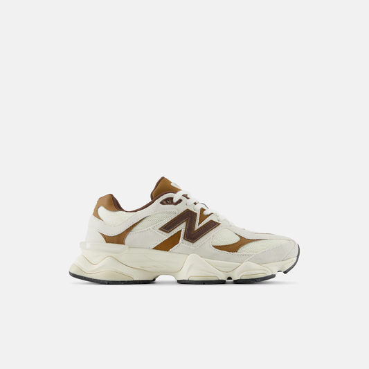 New Balance 9060 Breakfast Tea Angora